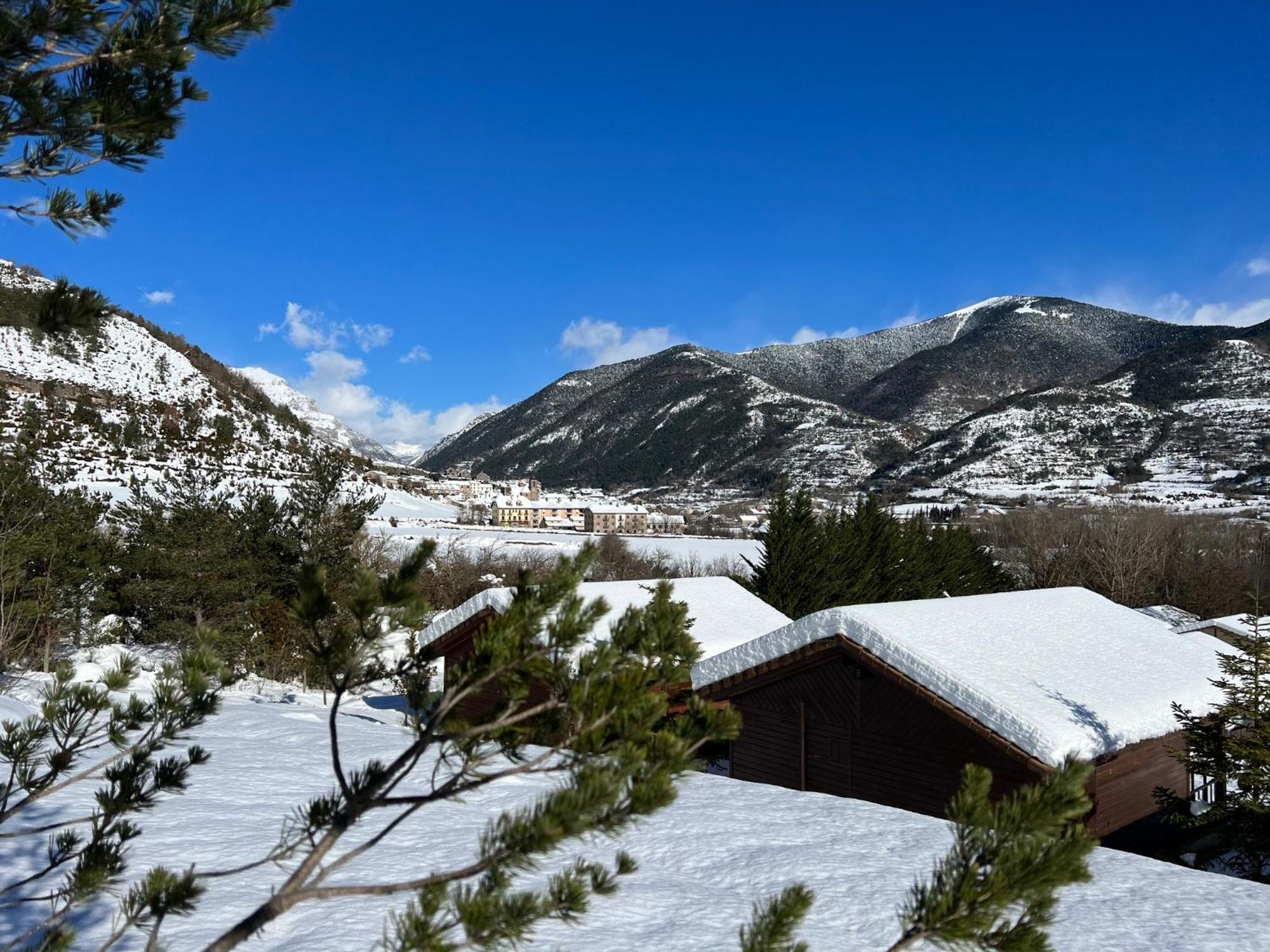 Camping Valle De Hecho Bagian luar foto
