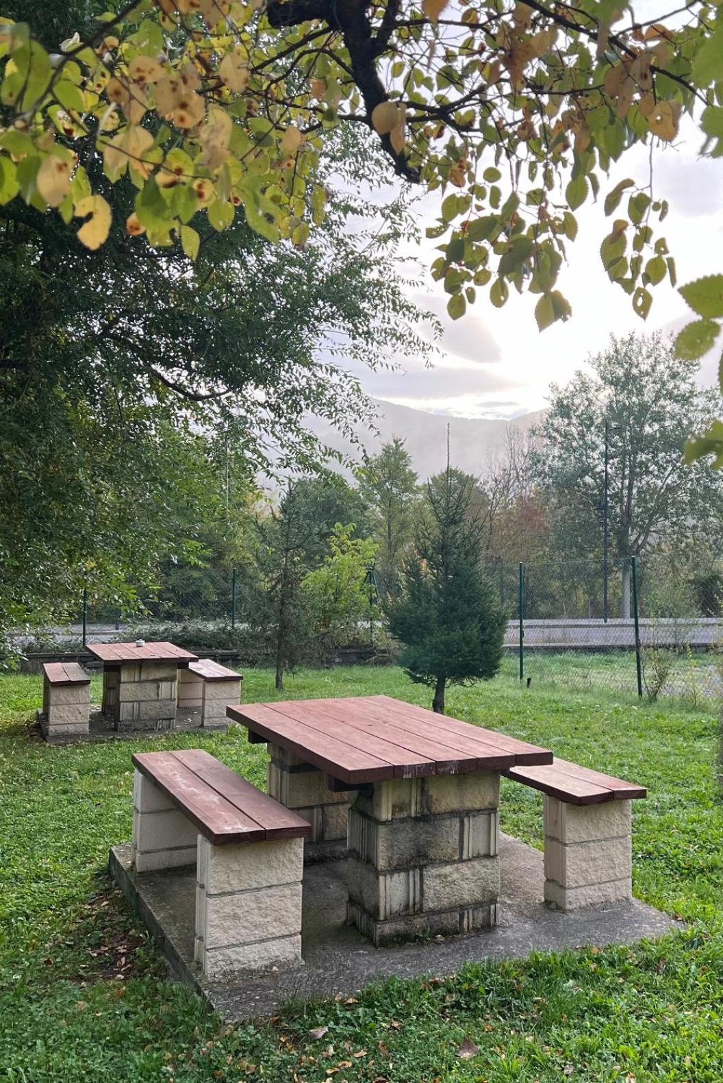 Camping Valle De Hecho Bagian luar foto
